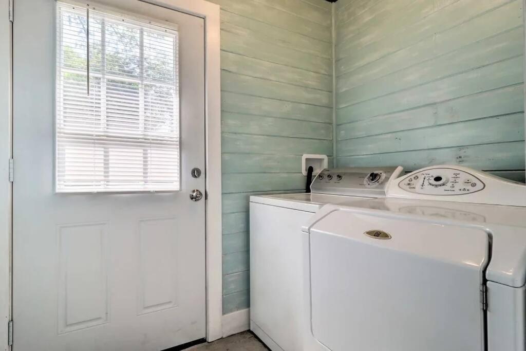 Pool Home Sleeps 6 With Large Fenced Yard Jacksonville Exterior photo